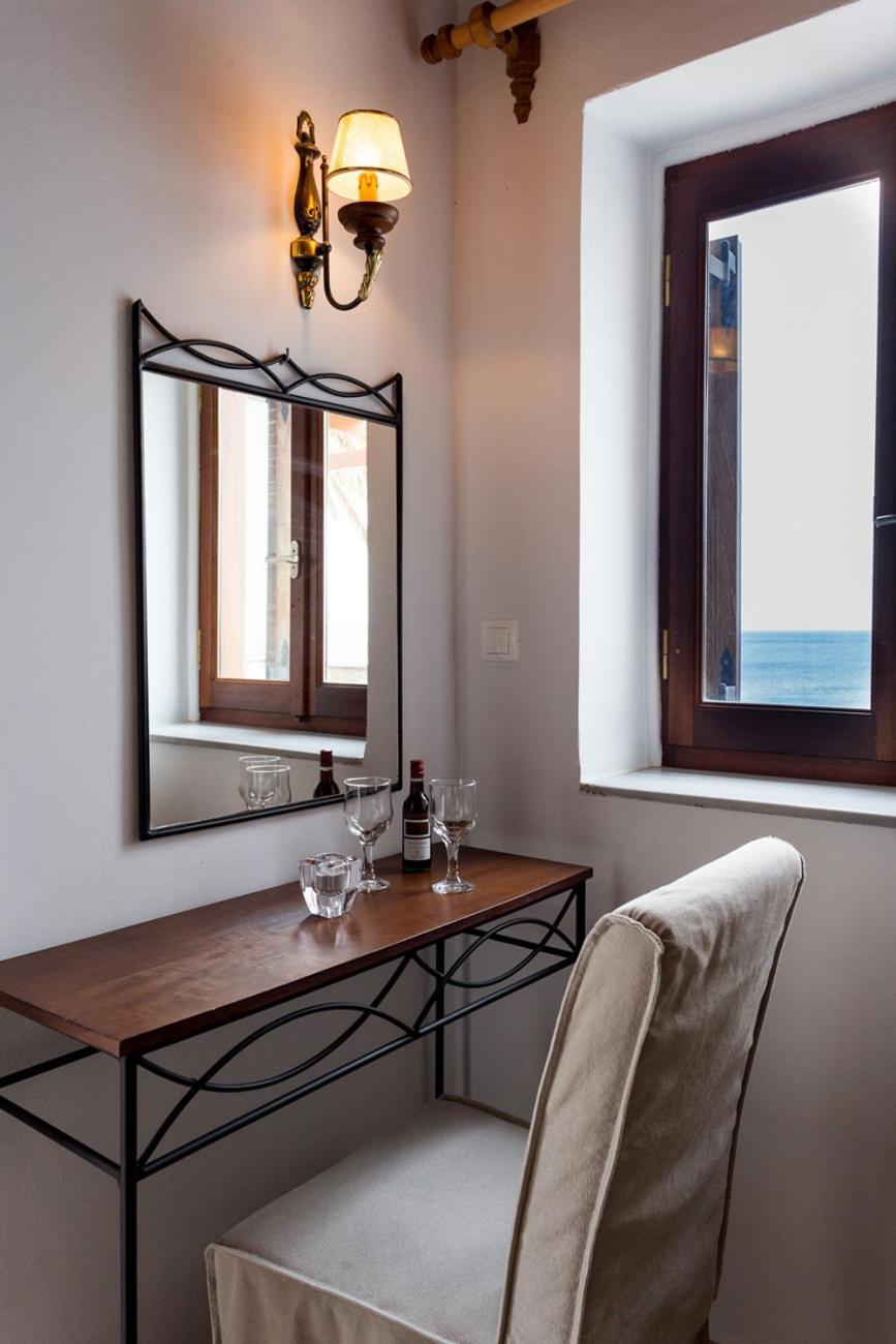 Pleiades Seaside Residences In Mani آغيوس نيكولاوس الغرفة الصورة