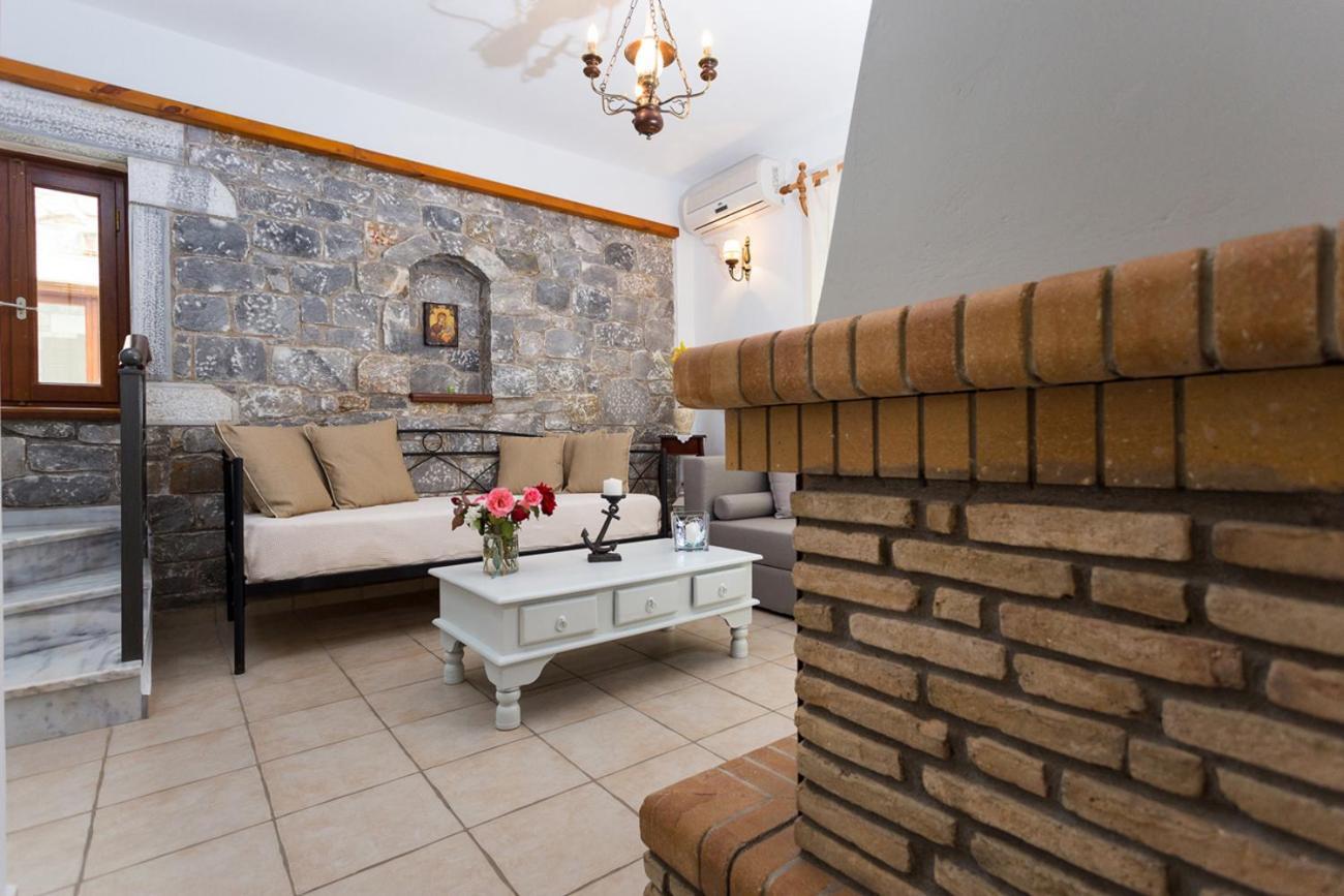 Pleiades Seaside Residences In Mani آغيوس نيكولاوس الغرفة الصورة